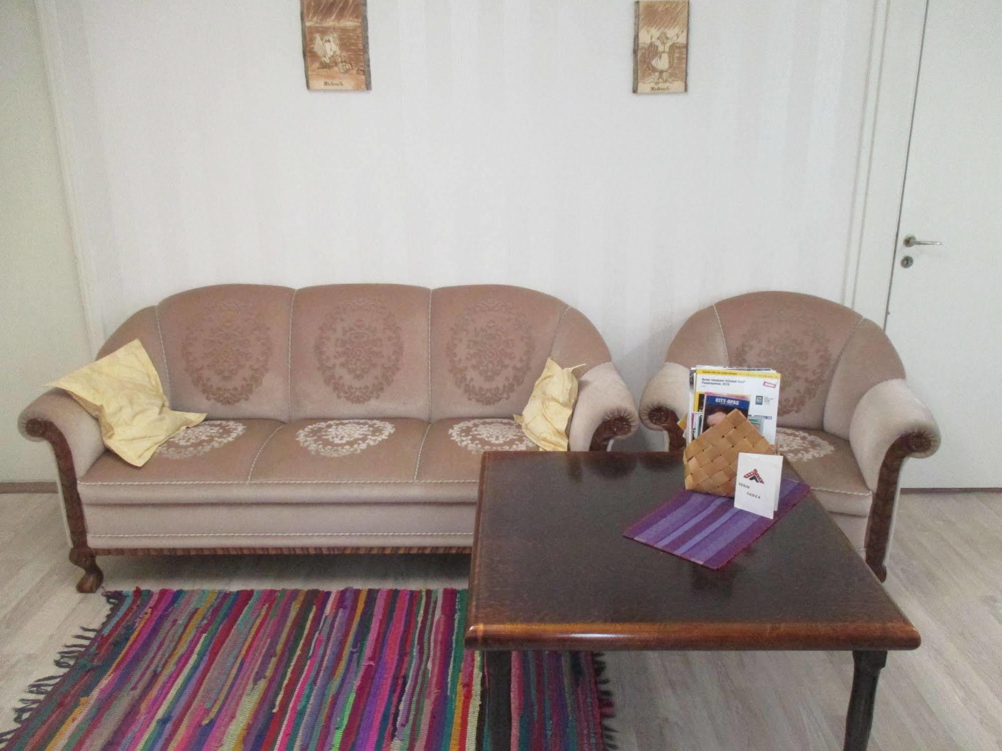 Guest House Ugrin Paikka Sippola 외부 사진