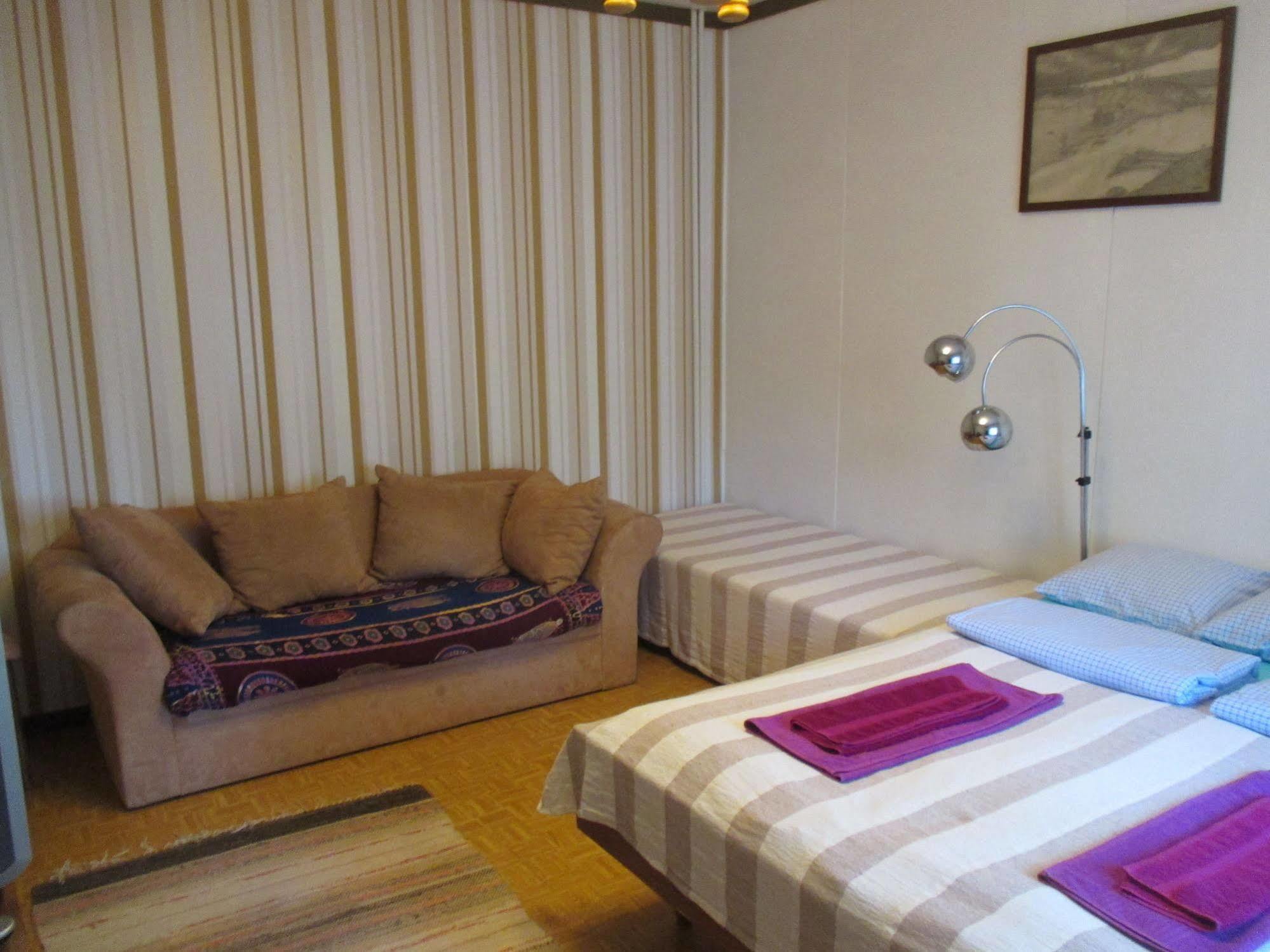 Guest House Ugrin Paikka Sippola 외부 사진